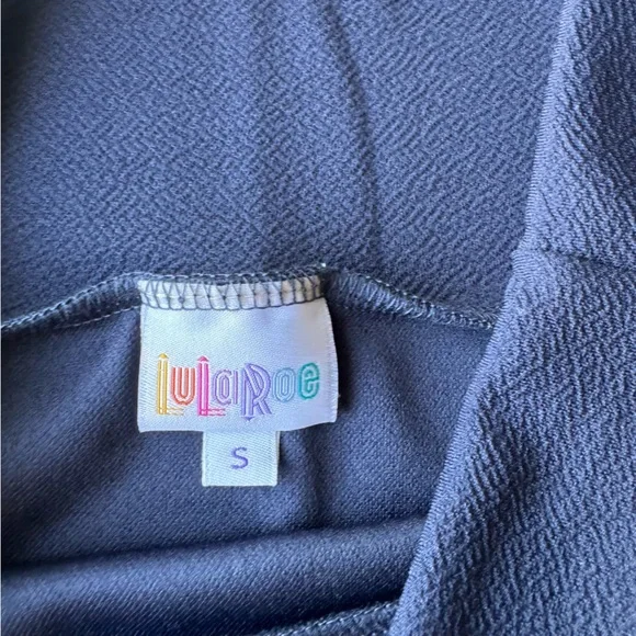 LuLaRoe NWT Cassie Pencil Skirt | Size S - Picture 2 of 6